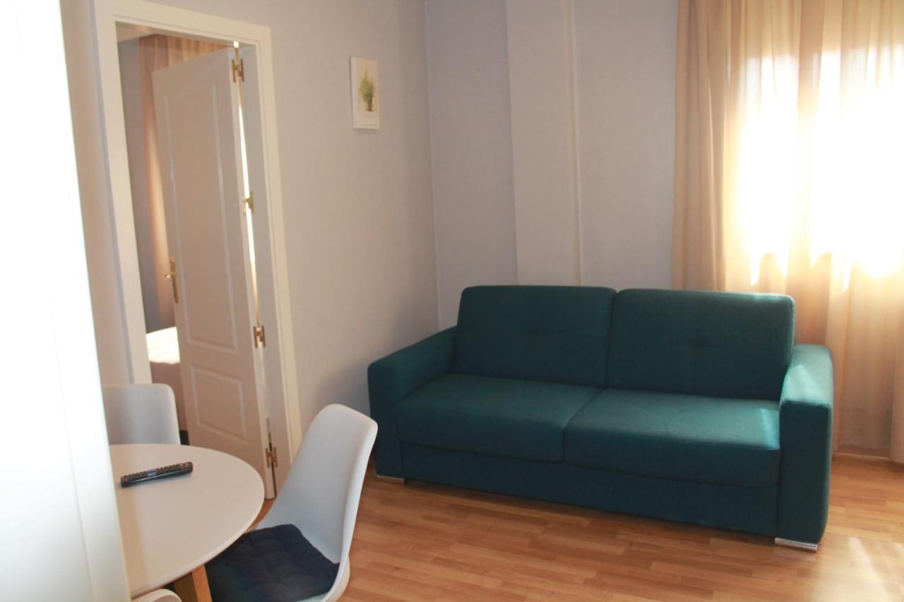 Hotel Torre Del Oro La Rinconada エクステリア 写真