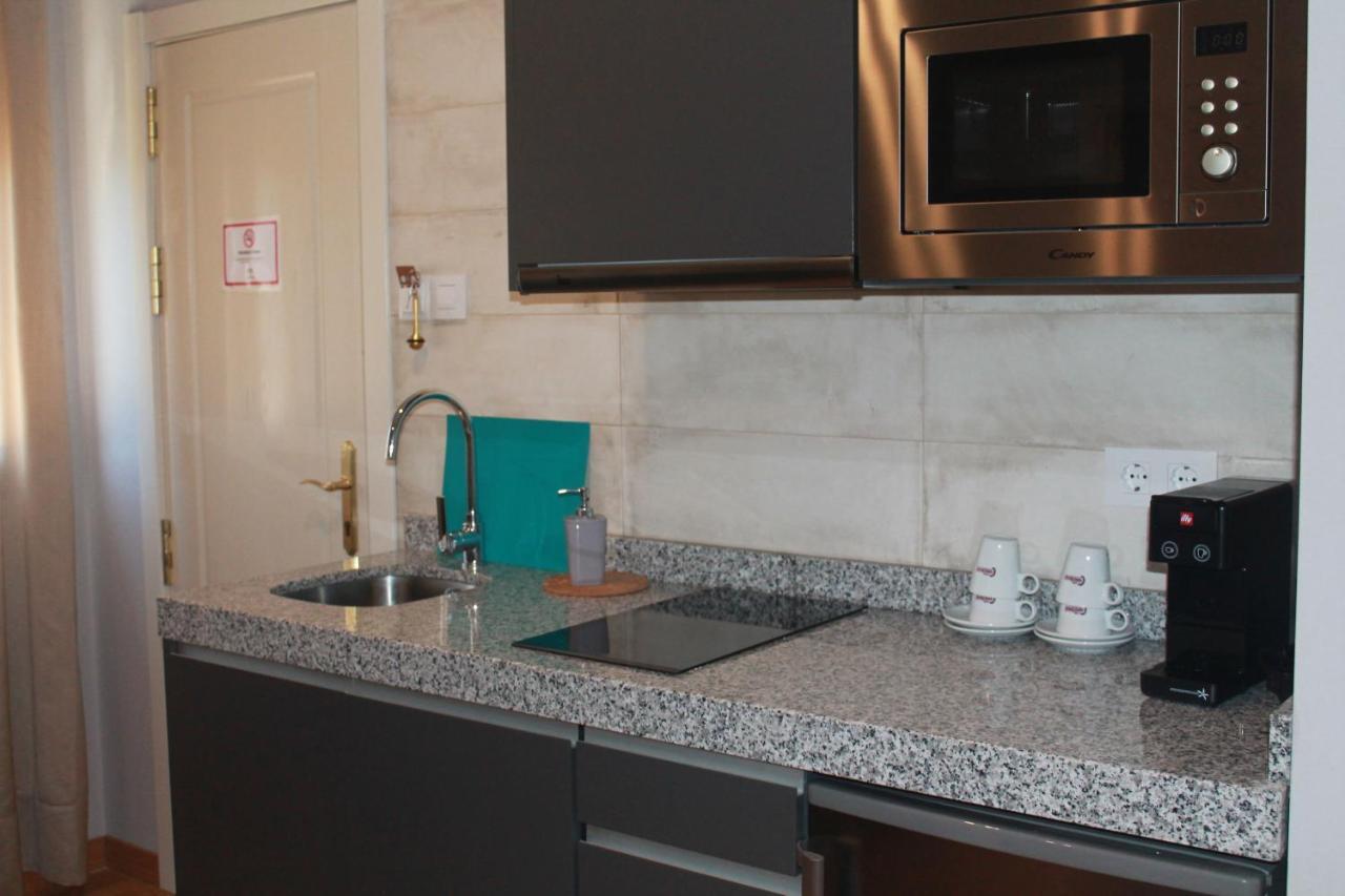 Hotel Torre Del Oro La Rinconada エクステリア 写真